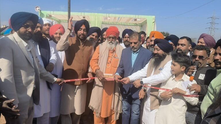 ਧੰਨ ਧੰਨ ਬਾਬਾ ਜਾਨਕੀ ਦਾਸ ਸਪੋਰਟਸ ਕਲੱਬ ਬੱਲੋਮਾਜਰਾ ਵੱਲੋਂ ਪ੍ਰਧਾਨ ਸੁਖਵਿੰਦਰ ਸਿੰਘ ਛਿੰਦੀ ਦੀ ਅਗਵਾਈ ‘ ਚ ਕਰਵਾਏ ਜਾ ਰਹੇ 25ਵੇਂ ਸਿਲਵਰ ਜੁਬਲੀ ਕਬੱਡੀ ਕੱਪ ਦਾ ਸੁਖਬੀਰ ਸਿੰਘ ਬਾਦਲ ਨੇ ਕੀਤਾ ਉਦਘਾਟਨ…