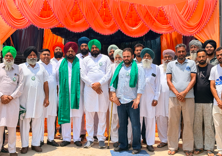 ਭਾਰਤੀ ਕਿਸਾਨ ਯੂਨੀਅਨ ਏਕਤਾ ਵੱਲੋਂ ਨਰਿੰਦਰ ਸਿੰਘ ਸੈਦਪੁਰ ਨੂੰ ਜ਼ਿਲ੍ਹਾ ਪ੍ਰਧਾਨ ਦੀ ਜਿੰਮੇਵਾਰੀ ਸੌਂਪੀ : ਸੂਬਾ ਪ੍ਰਧਾਨ ਗੁਰਸੇਵਕ ਸਿੰਘ ਧਾਲੀਵਾਲ