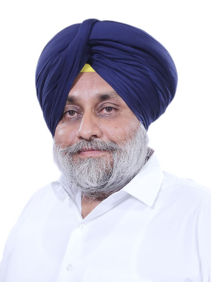 ਬਹਿਬਲ ਕਲਾਂ ਗੋਲੀ ਕਾਂਢ ਮਾਮਲੇ ‘ਚ ਸਾਬਕਾ ਜਥੇਦਾਰ ਗਿਆਨੀ ਰਘਵੀਰ ਸਿੰਘ ਵੱਲੋਂ ਸਿੱਟ ਸਾਹਮਣੇ ਦਿੱਤੇ ਬਿਆਨ ਸੁਖਬੀਰ ਬਾਦਲ ਲਈ ਕਾਨੂੰਨੀ ਅਤੇ ਸਿਆਸੀ ਪੱਖੋਂ ਵਧਾ ਸਕਦੇ ਕਾਫੀ ਜ਼ਿਆਦਾ ਮੁਸ਼ਕਿਲਾਂ…